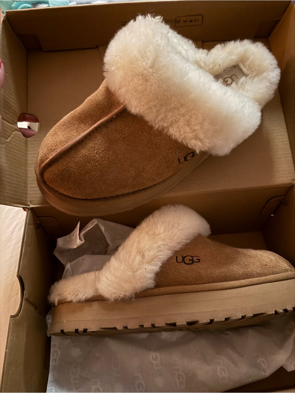 UGG Chestnut Suede Sheepskin Mule Slippers with Cream Fur Collar